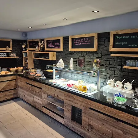 Restaurant Raunig 3* باد كلينكيرشهايم