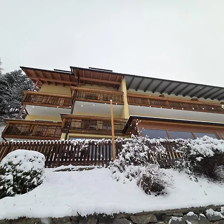 ホテル Restaurant Raunig 3*
