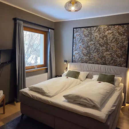 מלון Restaurant Raunig 3*