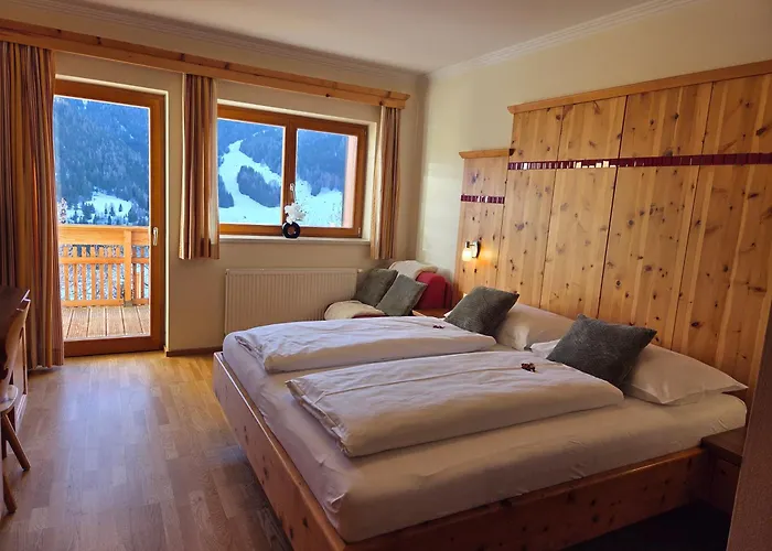 מלון Restaurant Raunig 3*